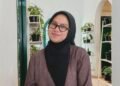 Saat Teori Hukum Tidak Selalu Sama dengan Kenyataan: Kisah Ayu Iswayanti yang Tetap Kuliah di Tengah Dinamika Kehidupan 50 IMG 20260721 WA0024 1