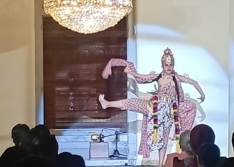 Balai Kaswargan Resmi Hadir di Sayidan, Ruang Kolaborasi Seni dan Budaya Baru untuk Warga Yogyakarta 46 Pementasan tari dalam peresmian Balai Kaswagran di Sayidan Yogyakarta (Yusuf)