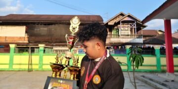 Guru Muda Muhammad Akmal: Dari “Coba‑Coba” Hingga Raih Deretan Prestasi 56 IMG 20260725 WA00181