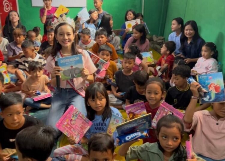 Books of Hope Project: Audellya Membawa Lebih dari 300 Buku Bacaan Bahasa Inggris dari San Diego ke Jakarta 47 Books of Hope Project: Audellya Membawa Lebih dari 300 Buku Bacaan Bahasa Inggris dari San Diego ke Jakarta