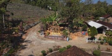 Padukuhan Dengok Kembangkan Rintisan Desa Budaya dan Desa Wisata Berbasis Kearifan Lokal 56 Ilustrasi Padukuhan Dengok (Sumber: Dokumentasi KKN 72 USD)