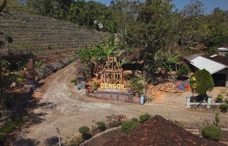 Padukuhan Dengok Kembangkan Rintisan Desa Budaya dan Desa Wisata Berbasis Kearifan Lokal 46 Ilustrasi Padukuhan Dengok (Sumber: Dokumentasi KKN 72 USD)