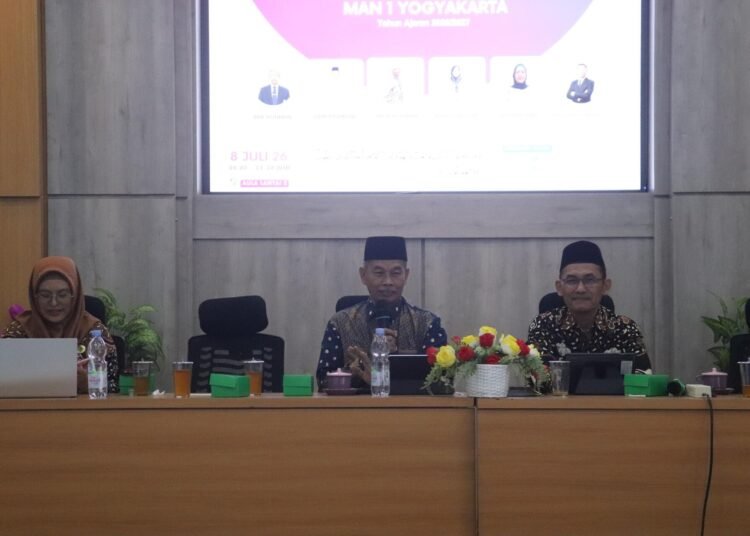 Uji Publik Kurikulum MAN 1 Yogyakarta Hadirkan Berbagai Pemangku Kepentingan, Perkuat Arah Pendidikan Madrasah 47 IMG 2775