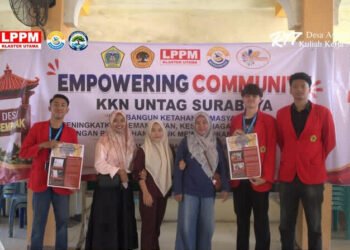 mahasiswa kkn R17 untag surabaya laksanakan digitalisasi umkm melalui pembuatan Qris di desa Asempapak sidayu 47 IMG 5879