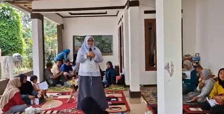 Penyampaian Materi PUJI H