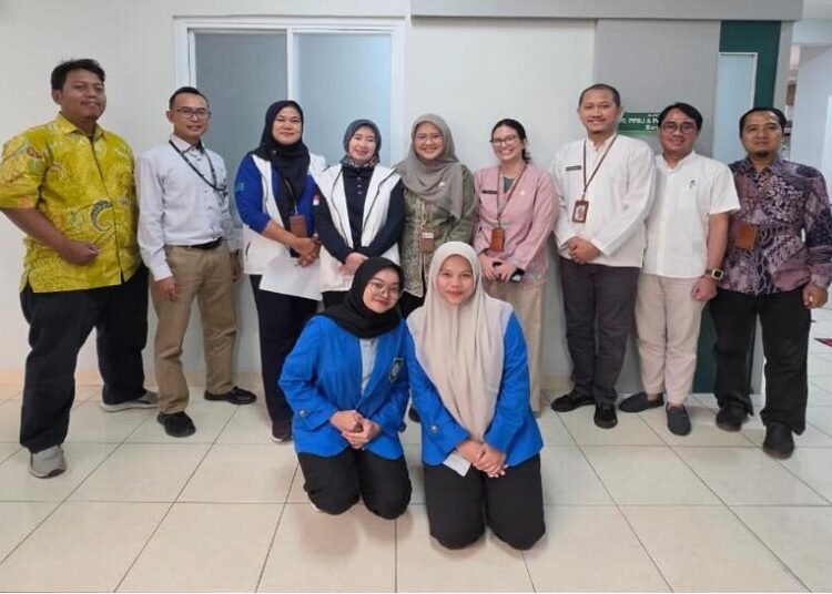 Edukasi Warga di Puskesmas Cilandak, Tim Poltekkes Jakarta II Ingatkan Bahaya Urut Cedera Tanpa Rontgen 46 Picture 1