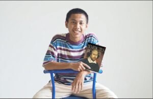 Harumkan Jombang, Nikko Prastya Agung, Sabet Juara 1 FLS2N Lewat Novel "Benedictus Doti" 47 Screenshot 29