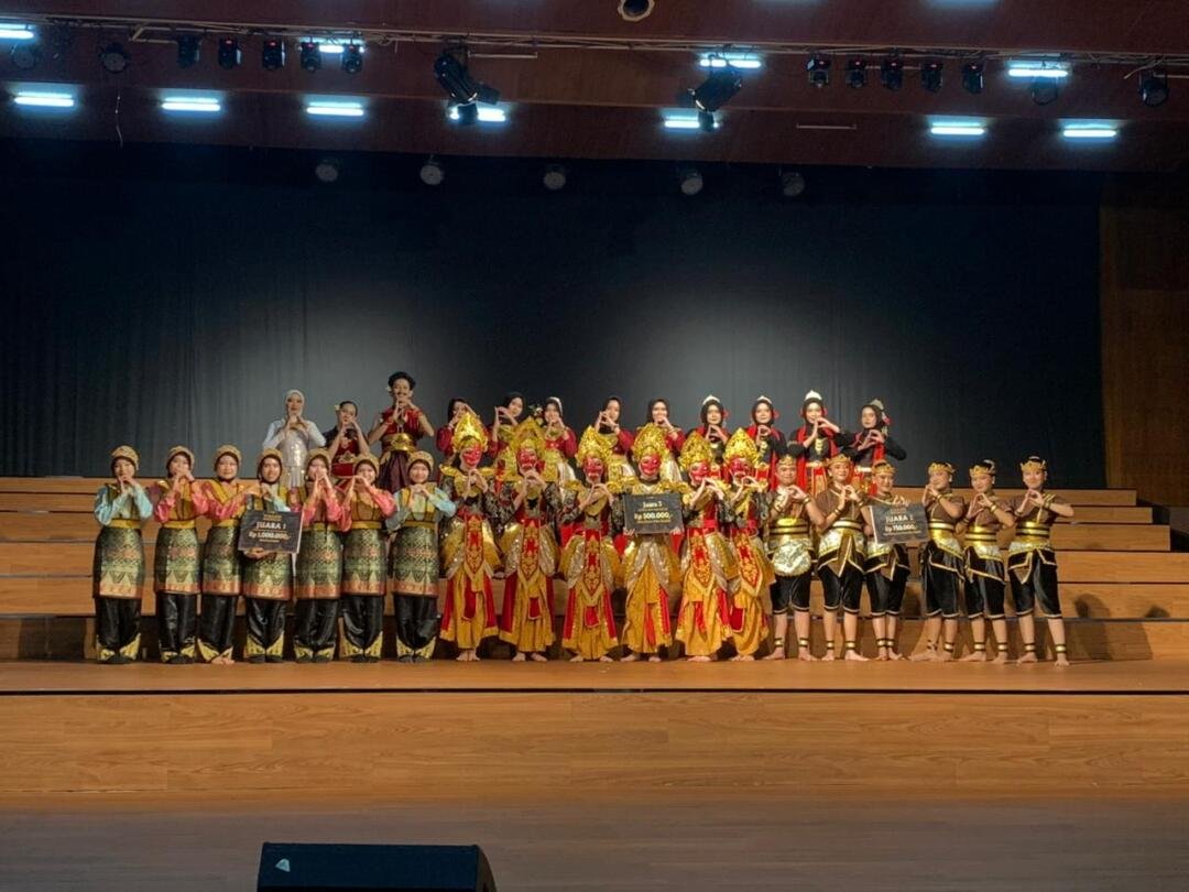 Tampil Memukau, Ratoeh Alisa MAN 1 Yogyakarta Sabet Juara Satu PAKEM 2026