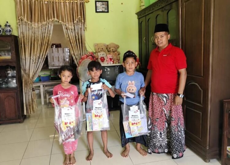 Ratusan Anak Yatim di Sampang Terima Bantuan Sekolah dari Ruang Sejahtera 46 WhatsApp Image 2026 07 04 at 17.48.16