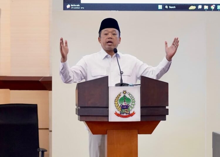 Rakor Bersama Kepala Daerah se-Sulsel, Menteri Nusron Tegaskan Perlindungan Lahan Pertanian Jadi Prioritas Pemerintah 46 WhatsApp Image 2026 07 09 at 15.50.49