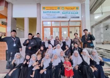 Mahasiswa KKN 73 UINSA Turut Berpartisipasi dalam Seminar Parenting TPQ Baitussalam Desa Kediren Lamongan 46 WhatsApp Image 2026 07 11 at 23.46.14