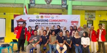 dokumentasi bersama pemuda dan pemudi karang taruna tunas muda desa raci kulon