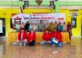 Berbekal Metode Kejut Suhu, Mahasiswa KKN UNTAG Surabaya Ajak Warga Belah Botol Kaca dengan Aman 49 WhatsApp Image 2026 07 13 at 20.17.30