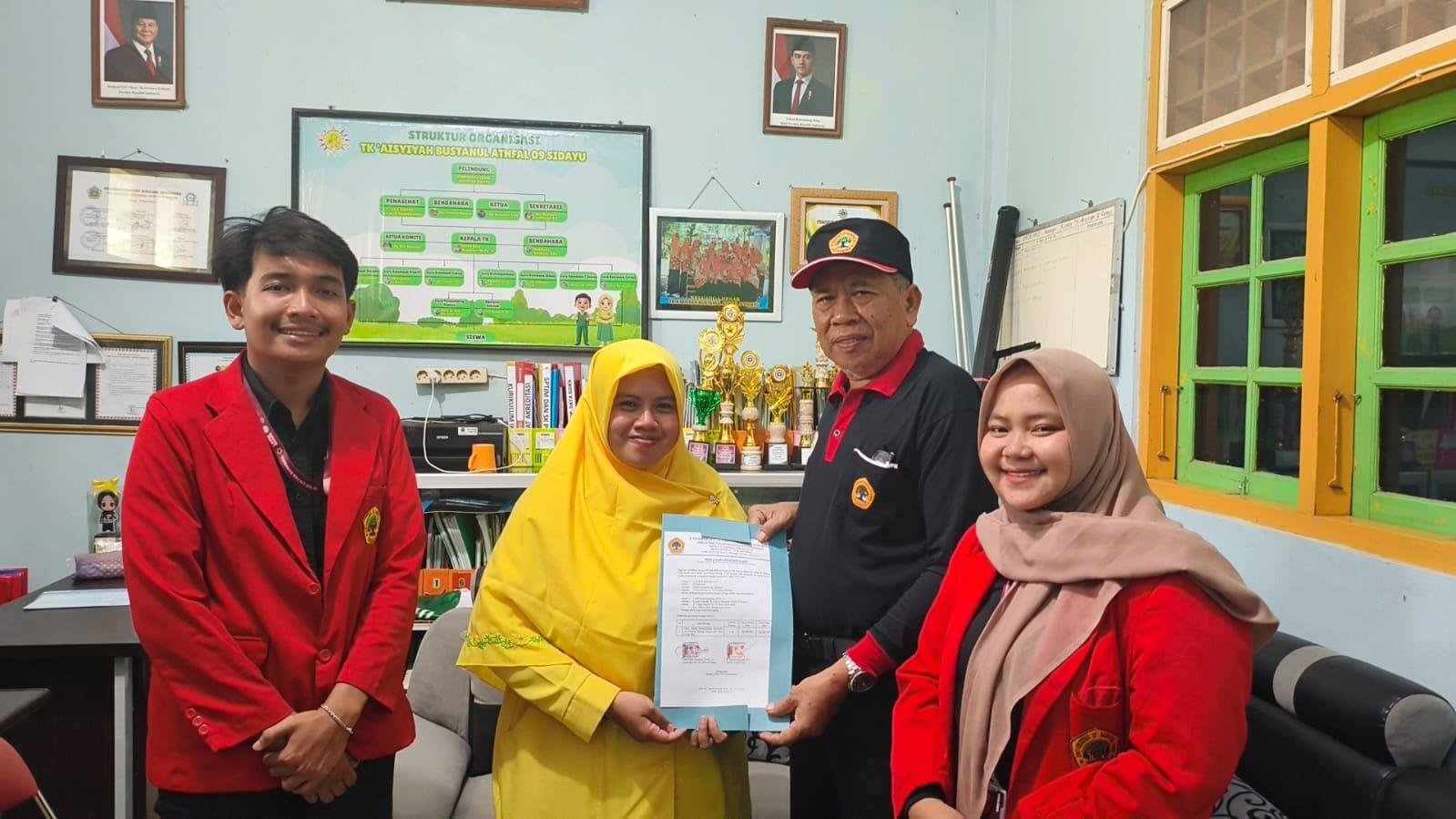Dari Sebuah Cerita, Lahir Pengalaman Belajar: Bosara 3D, Inovasi Mahasiswa Universitas 17 Agustus 1945 Surabaya Dalam Program Pengabdian Kepada Masyarakat Di TK ABA 09 Sidayu 49 WhatsApp Image 2026 07 14 at 14.02.37