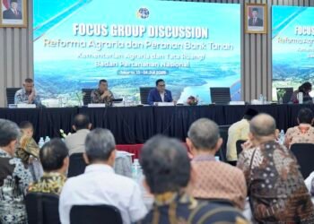 Kementerian ATR/BPN dan Komisi II DPR RI Bahas Penguatan Reforma Agraria serta Optimalisasi Peran Bank Tanah 46 WhatsApp Image 2026 07 14 at 15.54.05