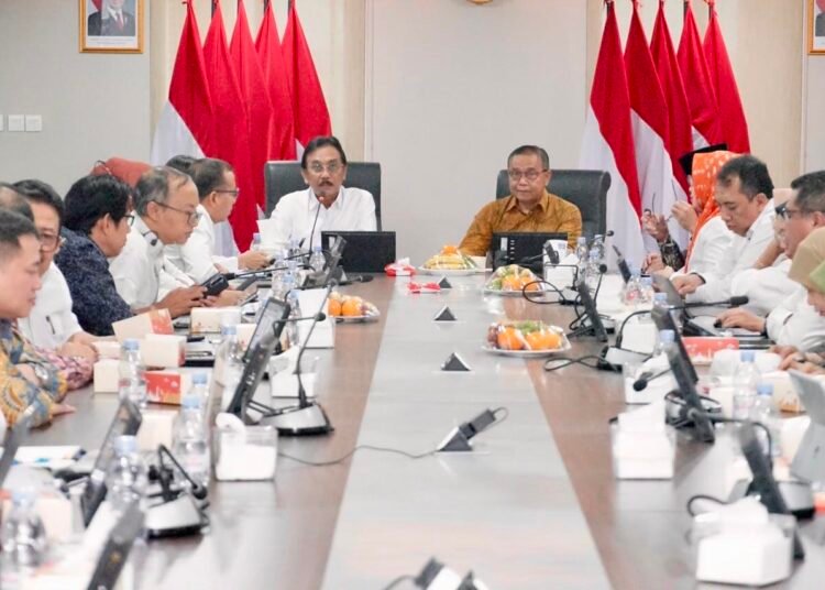 Sekjen ATR/BPN Targetkan Capaian Kinerja 98 Persen pada 2026, Jajaran Diminta Perkuat Pengendalian Program 46 WhatsApp Image 2026 07 14 at 16.07.03
