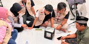 Mahasiswa Psikologi UNTAG Surabaya Hadirkan Alat Penyegel Non-Elektrik 'SEMAR TEMPE' bagi UMKM di Gresik 64 WhatsApp Image 2026 07 14 at 18.21.05