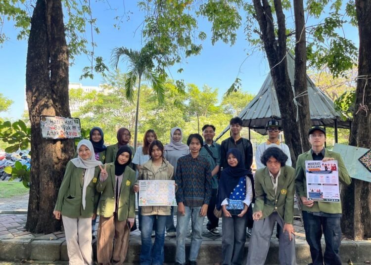 Mahasiswa UPN Veteran Jatim Gelar Sosialisasi Moderasi Beragama secara Interaktif di Fakultas Arsitektur dan Desain 48 WhatsApp Image 2026 07 15 at 20.38.25 1