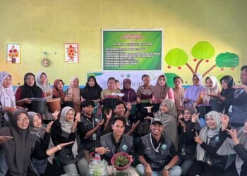Menyasar ibu-ibu wali murid saat momen MPLS, program ini digagas untuk menghidupkan kembali BUMDes sekaligus mendukung mandat Bupati Bondowoso soal kesehatan lingkungan.