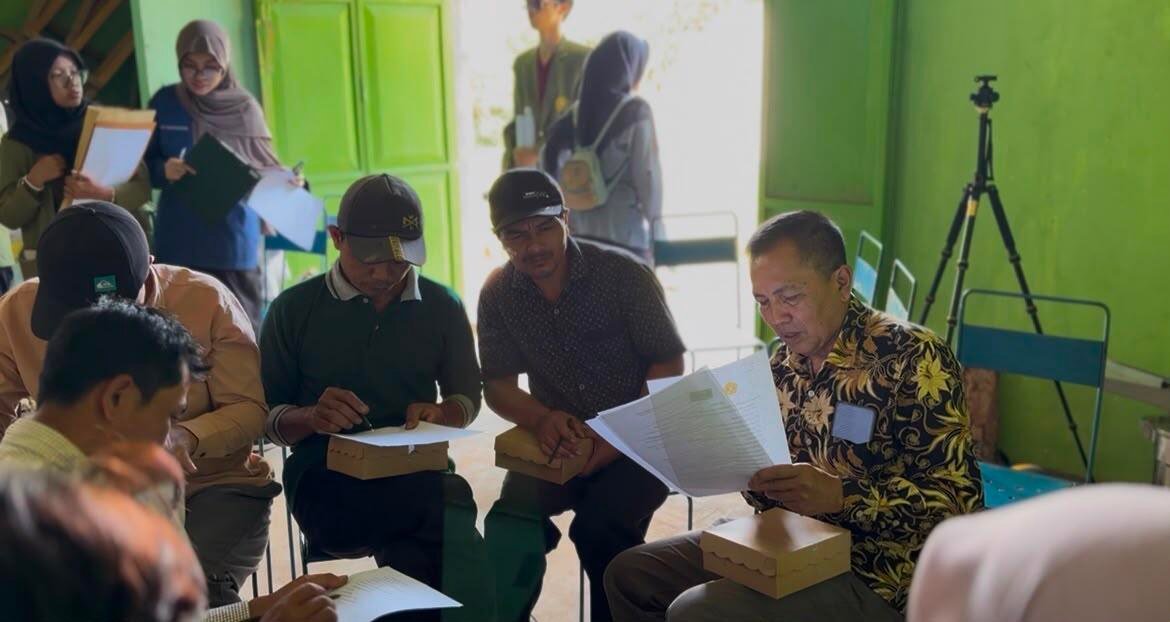 Penguatan Kelembagaan Bumdesma Sari Bumi Pule Lewat Konstruksi Model Bisnis Simplisia Jahe 48 WhatsApp Image 2026 07 21 at 11.13.57 1