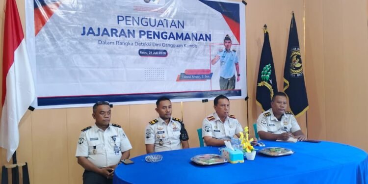 Perkuat Keamanan Lapas, Kalapas Ternate Ingatkan Petugas Tolak Halinar dan Jaga Profesionalisme 48 WhatsApp Image 2026 07 22 at 09.57.11