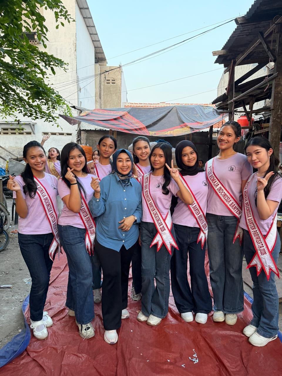 Rayakan Hari Anak Nasional, Puteri Anak dan Puteri Remaja Banten 2026 dan Puteri Anak dan Remaja Indonesia Banten 2025 Berbagi Keceriaan Bersama Anak Lapak Pemulung