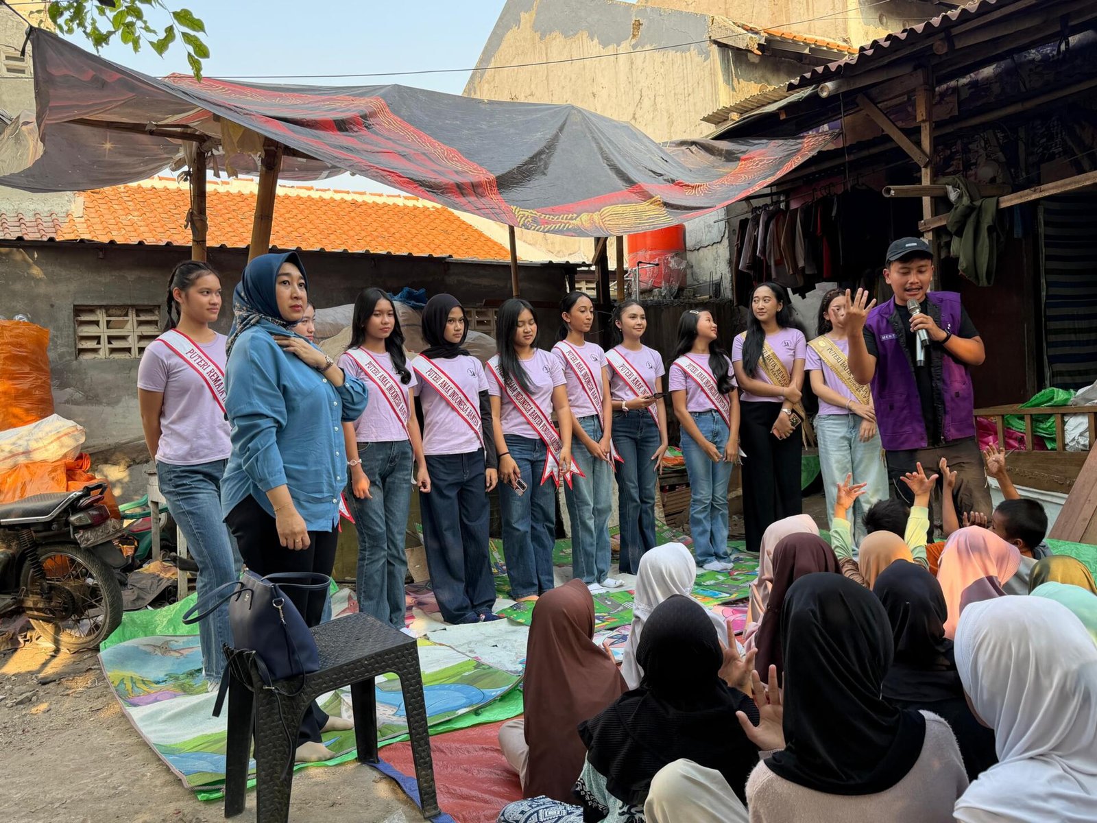 Rayakan Hari Anak Nasional, Puteri Anak dan Puteri Remaja Banten 2026 dan Puteri Anak dan Remaja Indonesia Banten 2025 Berbagi Keceriaan Bersama Anak Lapak Pemulung