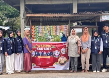Rebranding dan Digitalisasi UMKM Nagari Campago: Langkah Nyata Mahasiswa KKN UNP 2026 dalam Memperkuat Identitas dan Pemasaran Usaha 47 d2b81ff7 1764 4733 9eff 513eeb4c1a9c