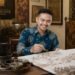 Dokumentasi kegiatan membatik oleh Bima Anandyaswara (Sumber: Dokumentasi Pribadi)
