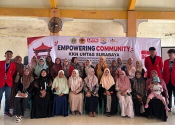 Mahasiswa KKN Untag Surabaya Dampingi UMKM Desa Asempapak Gresik Terapkan Sistem Pembayaran QRIS 46 pelatihan