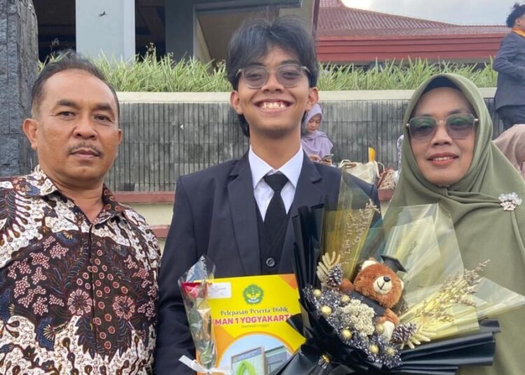 Idealis pada Jurusan Impian, Realistis Memilih Kampus: Perjalanan Rifo, Murid MAN 1 Yogyakarta, Menggapai UPI 46 rifo