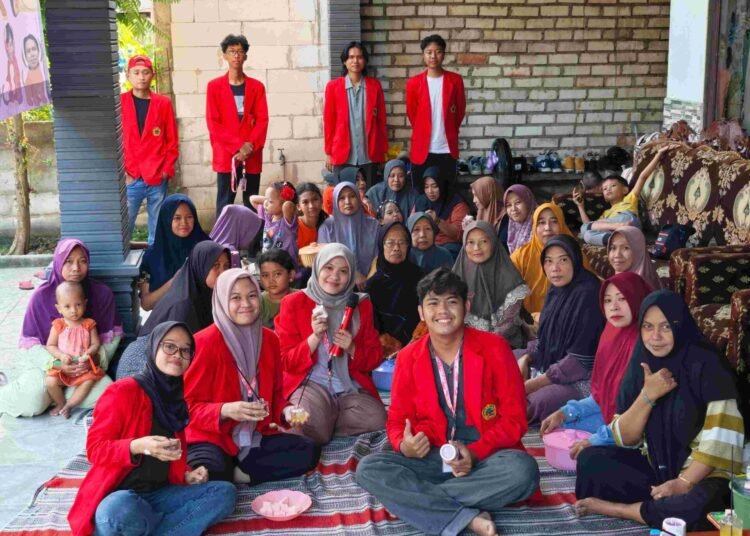 Pelatihan Pengolahan Minyak Jelantah Menjadi Produk Bernilai sebagai Upaya Pemberdayaan Masyarakat di Desa Lasem 46 sub kel 7 2