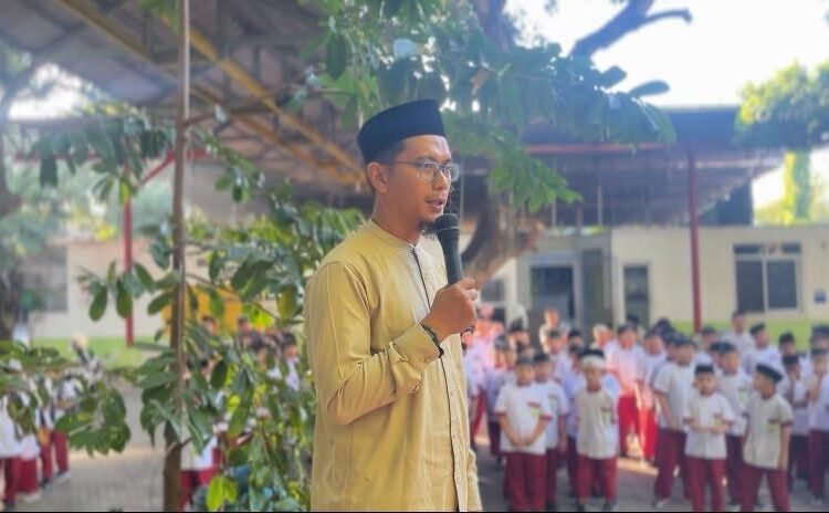Hari Pertama Sekolah, Kepala SDIT Al-Fadiyah Sampaikan Tiga Hal ini kepada Siswa 47 web 3