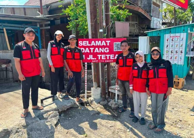 Mahasiswa KKNT 116 UNHAS Turut Menata Identitas Wilayah melalui Pemasangan Plang Nama Jalan di Kelurahan Amparita 46 255051