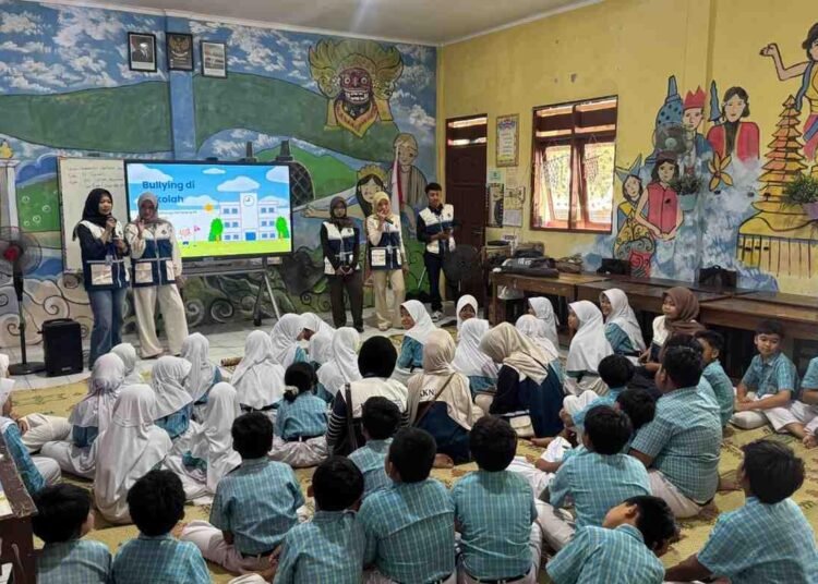Edukasi Anti Bullying di SD N 02 Tuntang: Stop Bullying 46 266190