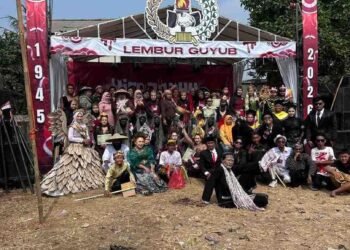 Gotong Royong dan Kreativitas Warga: RT 01 Dusun Lio Cimahi Juara Karnaval Kabupaten Karawang 46 266259