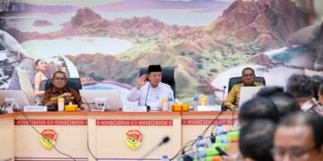 Rakor Bersama Pemda Se-NTT, Menteri Nusron Ajak Kepala Daerah Dukung Transformasi Layanan Pertanahan 28 2821807f 6d5f 463e a1fd aad04d8502a0