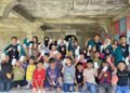 Upaya meningkatkan pemahaman pengelolaan keuangan : Mahasiswa KPM mandiri laksanakan edukasi menabung sejak dini. 48 66504 1