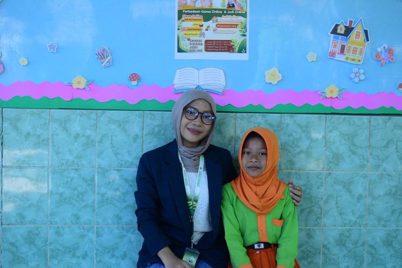 Menumbuhkan Kesadaran Hukum pada Generasi Muda, Kelompok 45 MMD UB 2026 Menginisiasikan Sosialisasi Preventif Bahaya Judi Online di SD Negeri Jeblogan 3 Paron 50 B1D2FDAF 52A8 430B 93BE 6ED53A1DF31F 61D5109A 3074 4963 A7C1 EB2411BA1425