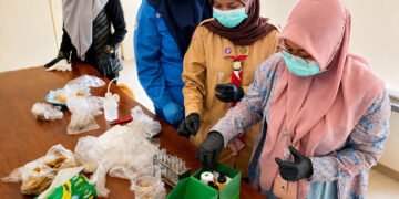 Pengawasan Pangan di Pasar Amahami, Balai POM Bima Pastikan Sampel Produk Perikanan Aman dari Formalin 66 Balai POM Bima Pastikan Sampel Produk Perikanan Aman dari Formalin