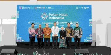 Pekan Halal Indonesia 2026 Resmi Dibuka, Hadirkan Ekosistem Halal, Pendidikan, dan Gaya Hidup dalam Satu Ruang 56 Foto Opening Ceremony Pekan Halal Indonesia 2026 compressed 1 1 1