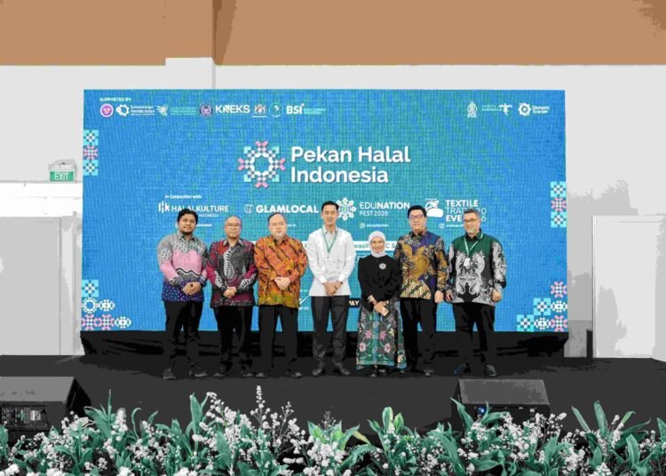 Foto Opening Ceremony Pekan Halal Indonesia 2026 compressed 1 1 1