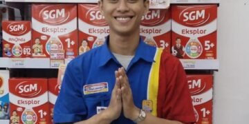 Foto Rizal karyawan Indomaret (Sumber: Dokumentasi Pribadi)