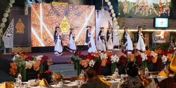 50 Tahun Ramayana Ballet Purawisata, Pengabdian Seniman Menjaga Warisan Budaya Yogyakarta 56 Malam puncak Anugerah 50 Tahun Ramayana Ballet yang dirayakan di Gazebo Garden, Tasneem Hotel Malioboro, Yogyakarta bertajuk "Satkara Ratri – Anugerah Kebudayaan Mandira Baruga” (Yusuf)