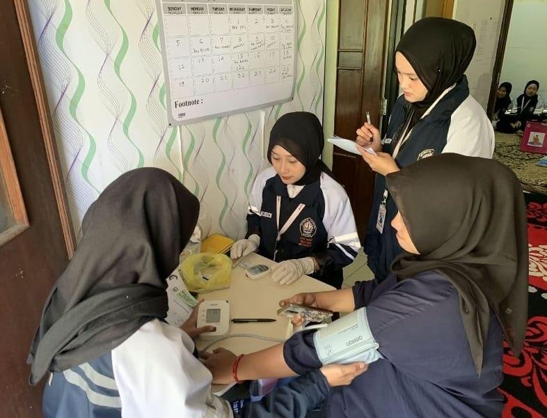 Bekali Ibu Sejak Masa Kehamilan, KKN Tematik II Tim 122 Undip Wujudkan Generasi Sehat melalui GEMATI 49 IMG 20260818 WA0017