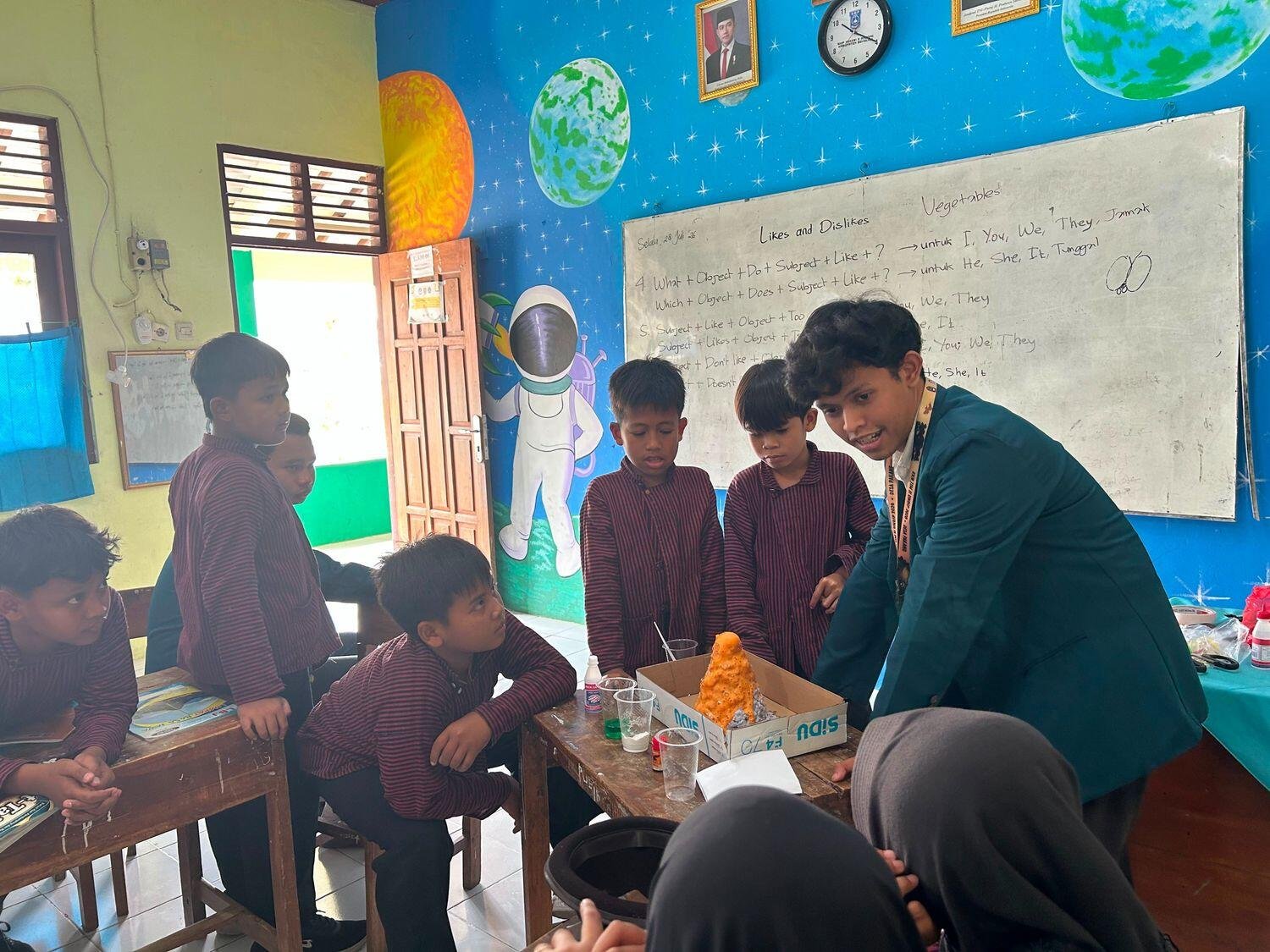 Wujudkan Desa Peduli Pendidikan, KKN Tim II Undip Hadirkan 11 Program Edukatif untuk tingkatkan kualitas Pendidikan bagi Siswa SDN Pakang 50 IMG 20260820 WA0012 2