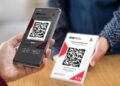 Peralihan Pembayaran Tunai ke QRIS dan Celah Fraud di Daerah Terpencil 47 Kepraktisan transaksi digital melalui pemindaian kode QRIS memudahkan proses pembayaran, namun tetap memerlukan verifikasi transaksi untuk mencegah kesenjangan keadaan. (Sumber: BCA)