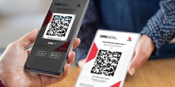 Kepraktisan transaksi digital melalui pemindaian kode QRIS memudahkan proses pembayaran, namun tetap memerlukan verifikasi transaksi untuk mencegah kesenjangan keadaan. (Sumber: BCA)