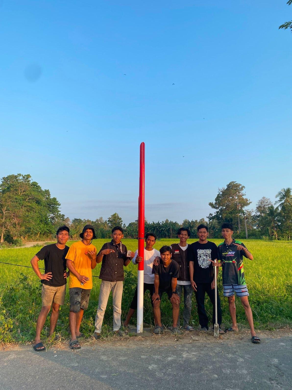 Tinggalkan Kenang-Kenangan Fisik, Mahasiswa KKN REBA UHO Batch 2 Rampungkan Pembuatan Gapura Selamat Datang di Desa Wowa Tamboli 48 IMG 20260826 WA0027