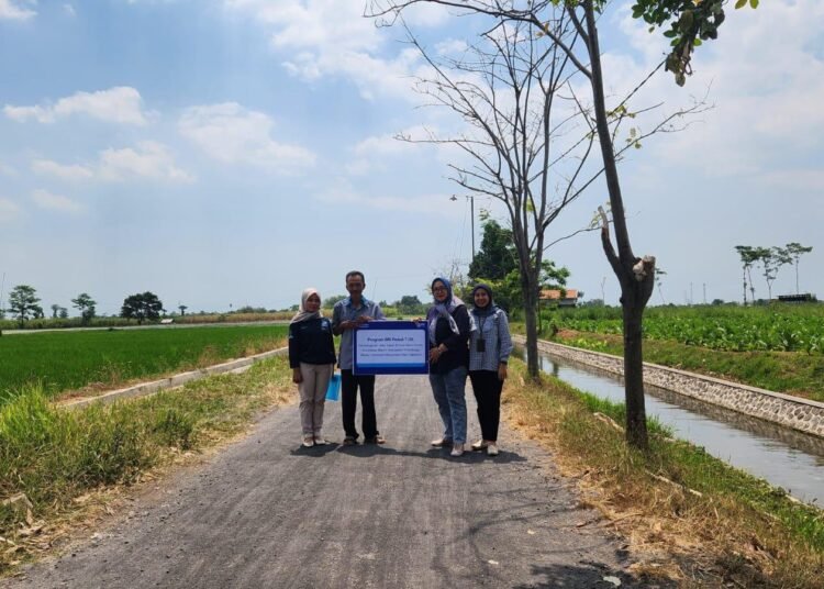BRI Peduli Dukung Perbaikan Infrastruktur Jalan, Berikan Manfaat Nyata bagi Masyarakat Desa Maron Kulon Kec. Maron Kab. Probolinggo 46 BRI Peduli dukung perbaikan infrastruktur jalan (Sumber: BRI)